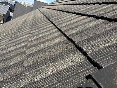 屋根表面の劣化確認