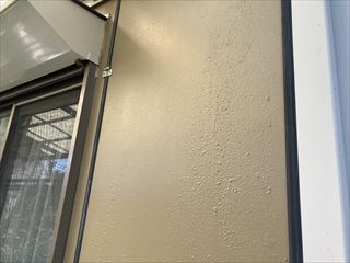 外壁　膨らみ部分現状