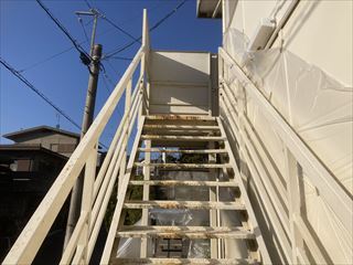 外部階段　現状