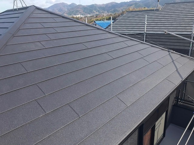 屋根カバー工法