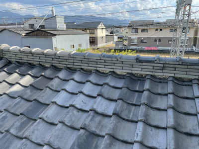 奈良県の方！屋根の漆喰についてお問い合わせが沢山あるので屋根瓦のお客様はよく見て下さいね！