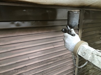 吹き付け作業1回目