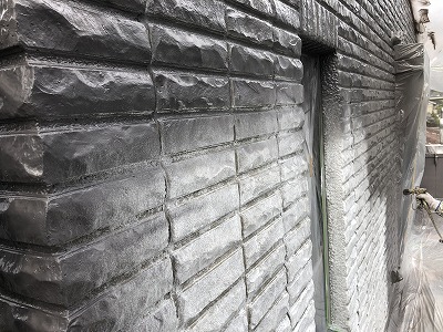 外壁　上塗り１回目塗装