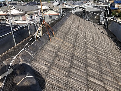 セメント瓦屋根