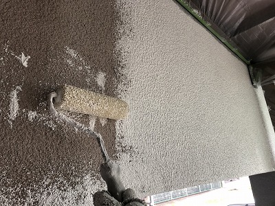 外壁　下塗り塗装