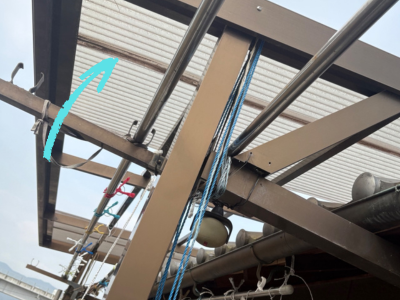 波板２山で固定