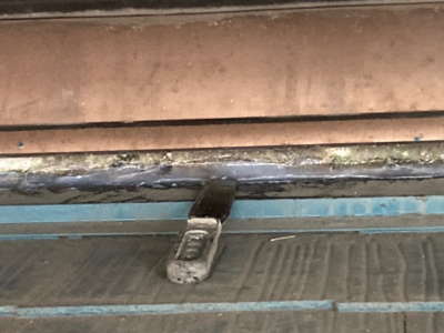 下屋コーキング